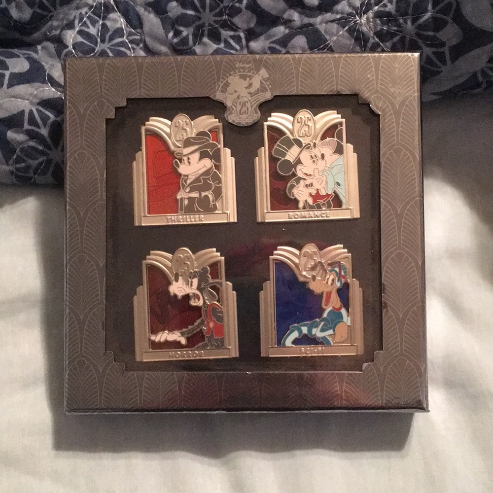 Disney Pin set Hollywood Studios 25th